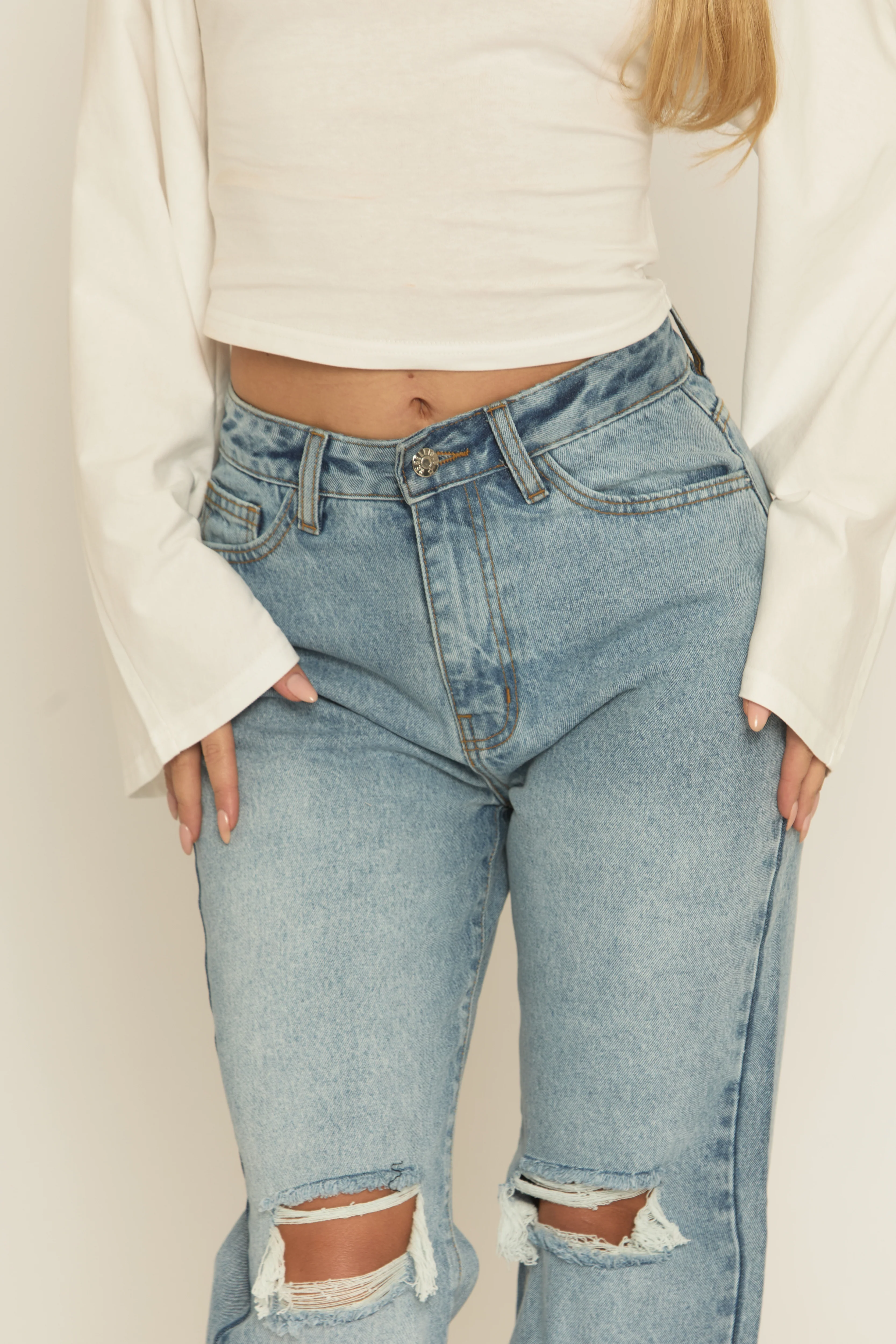 Petite Blue Denim Distressed Knee Jeans - Ivelisse - Image 5